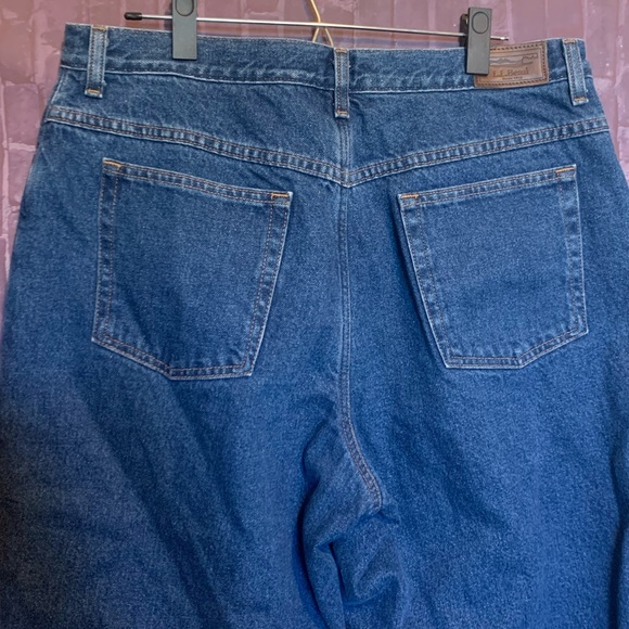 Fleece Lined Relaxed Fit Jeans - Picture 8 of 12